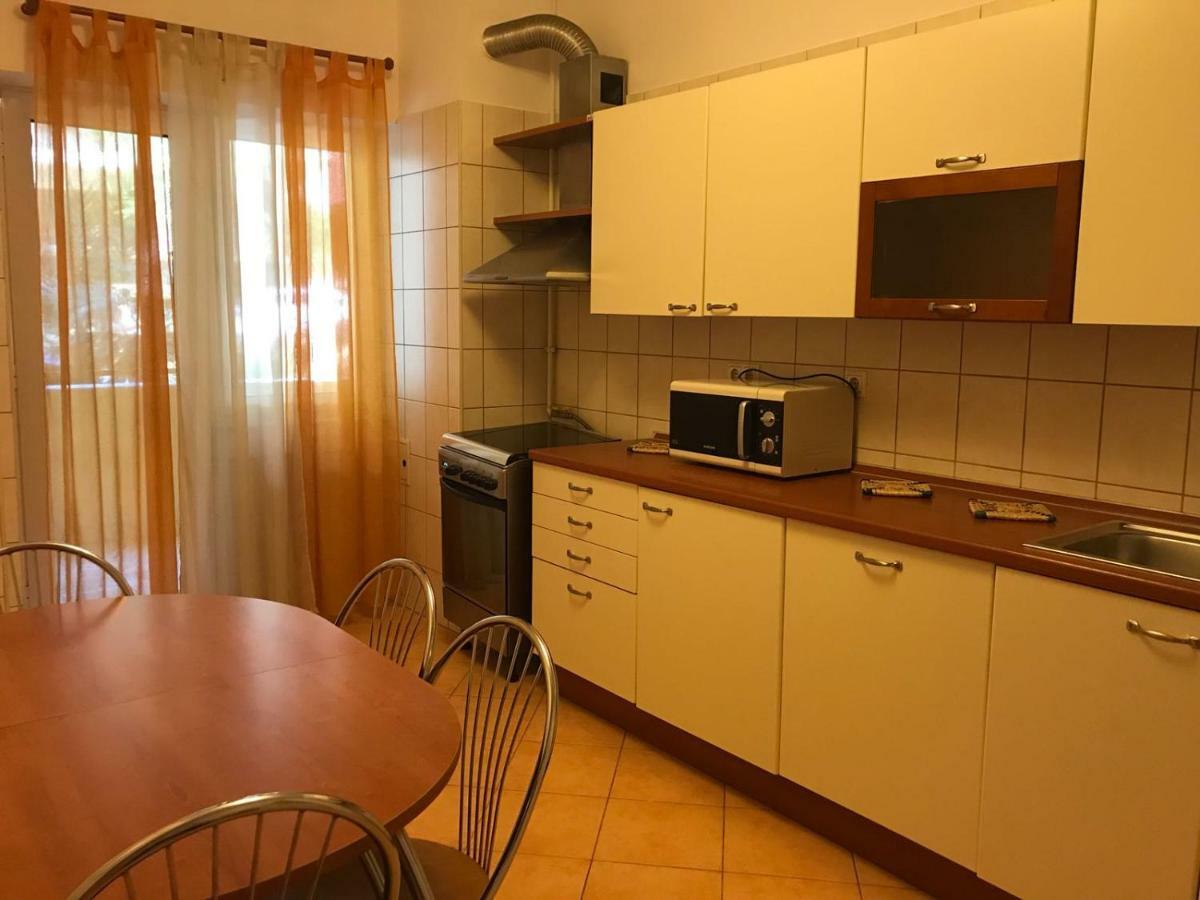 Nordului Herastrau Luxury Apartment Bukares Bagian luar foto